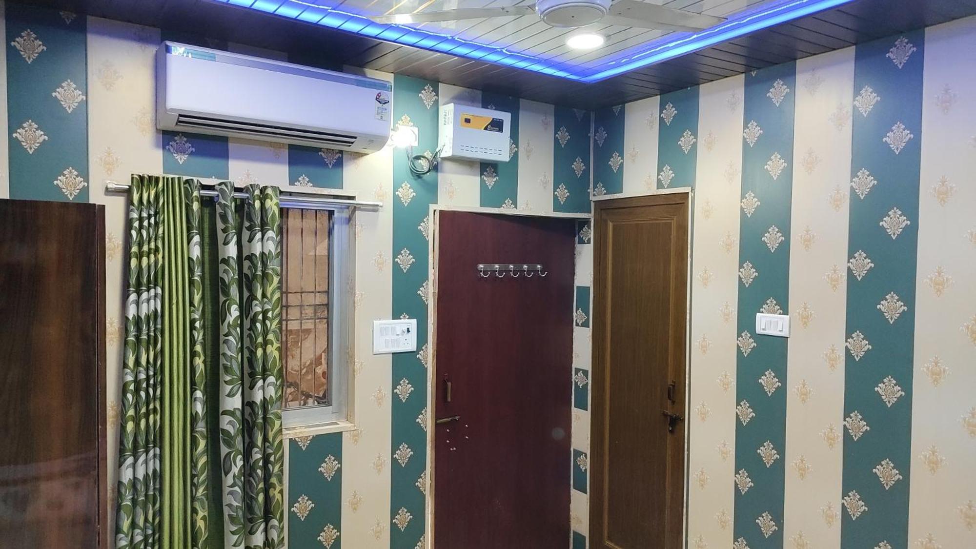Hotel Raju Homestay Ayodhya 150 Meters From Shree Ram Janmbhoomi Temple 200 Meters From Ayodhya Dham Railway Station Eksteriør bilde